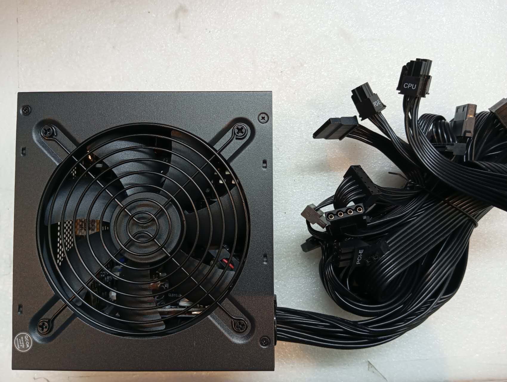 Refurbished Cooler Master MWE 650 Bronze - 230V Refurbished Cooler Master MWE 650 Bronze - 230V